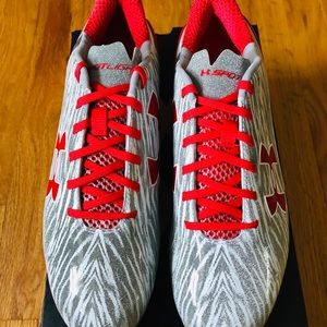 BRAND NEW🌟🌟🌟Under Armour spotlight cleats